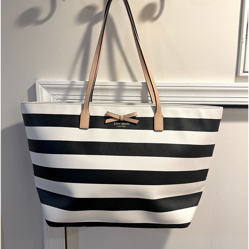 Kate Spade Large Tote 🤍🖤